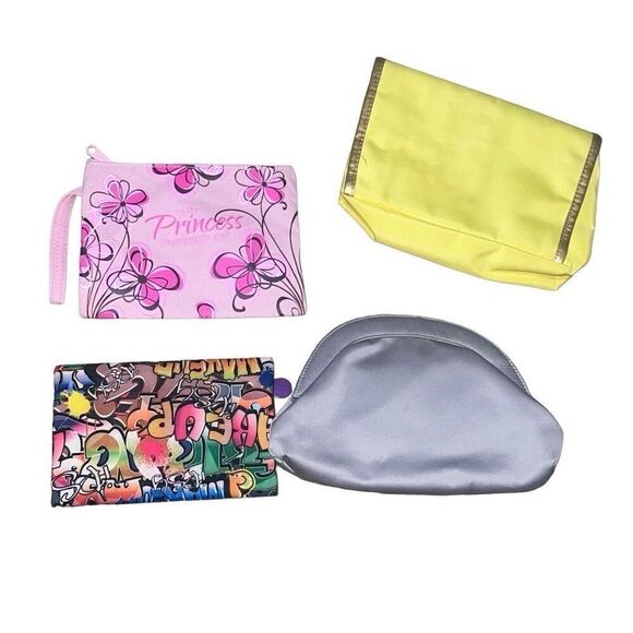 Multiple Cosmetic Travel Bags - Picture 4 of 4